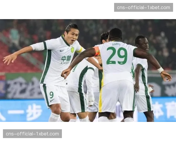 京鲁大战前瞻：山东泰山客场挑战北京国安，榜首之争提前上演